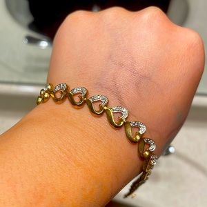 A beautiful heart bracelet